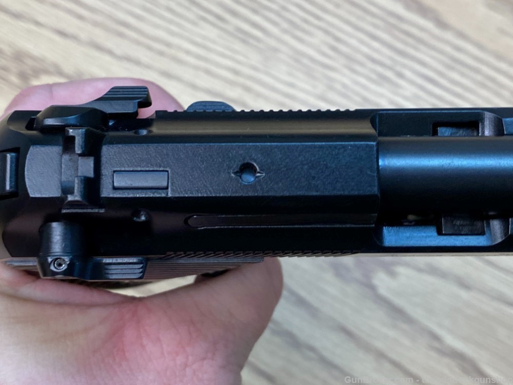 Beretta 92A1 9mm Decocker 4.9"-img-31