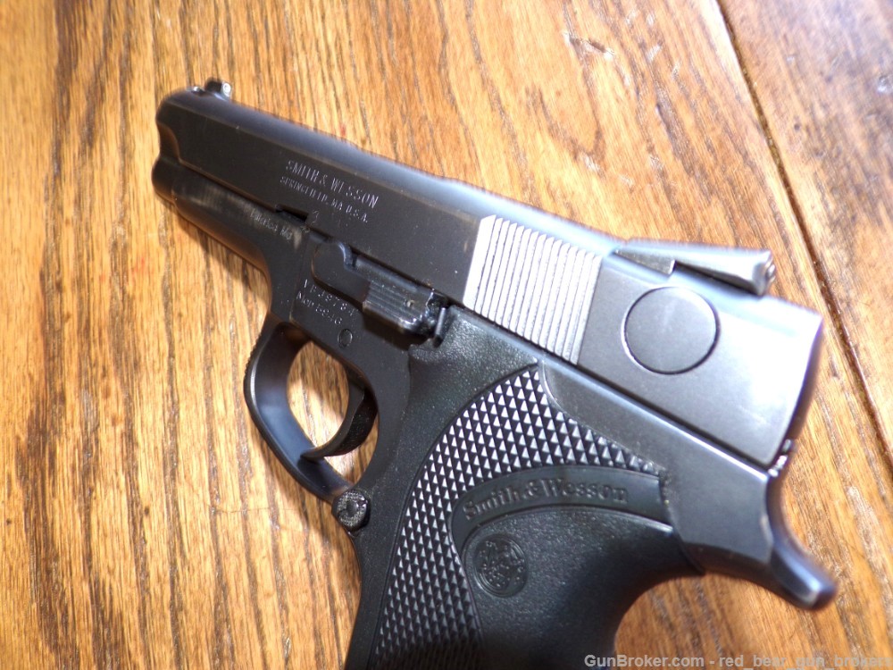  Smith & Wesson Model 5946 DA S&W Black Pistol in 9mm    -img-5