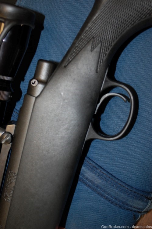 Remington 700 ADL 243 WIN with Leupold VX II 3x9-40 Scope BOLT Rifle -img-9