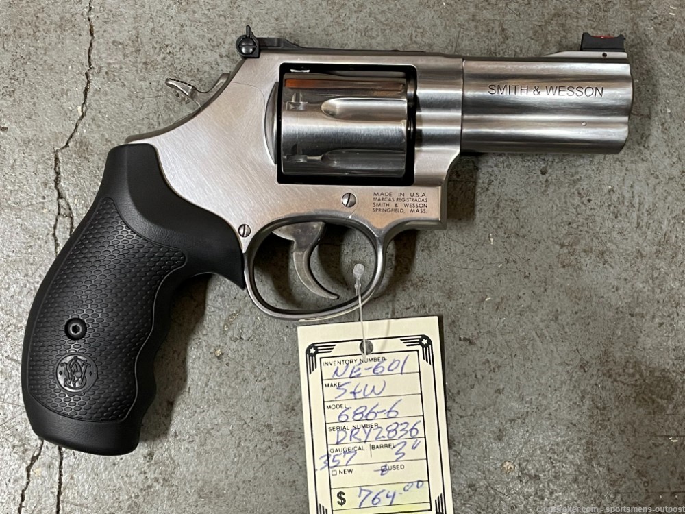 Smith and Wesson 686-6 .357mag-img-1