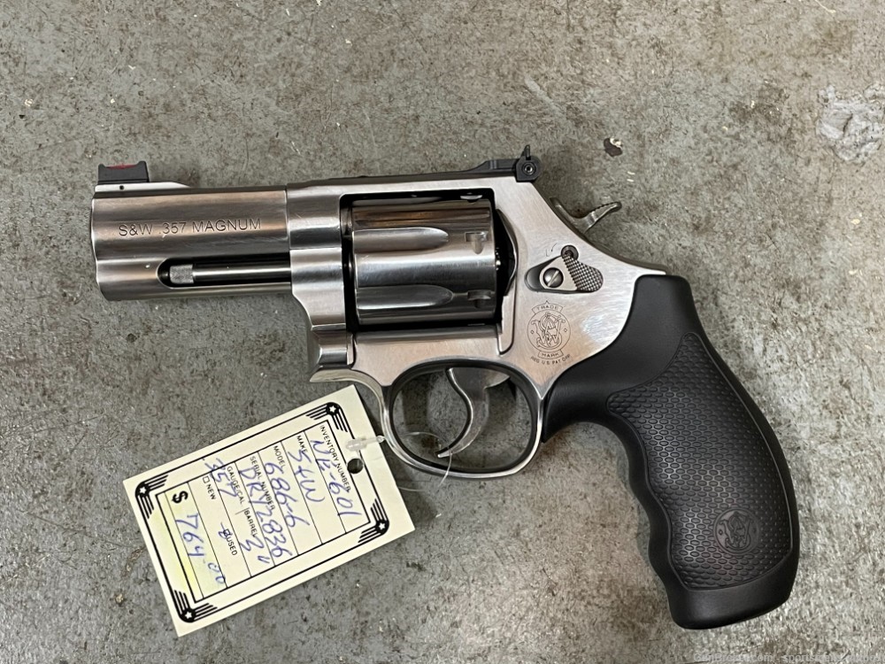 Smith and Wesson 686-6 .357mag-img-0