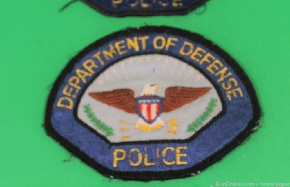 Obsolete US Department Of Defense Police Law Enforcement Shoulder Patches 5-img-1