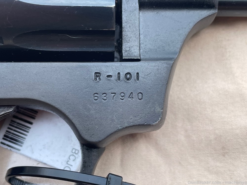 High Standard Sentinel 22 LR Revolver Good Condition  9 Shot-img-11