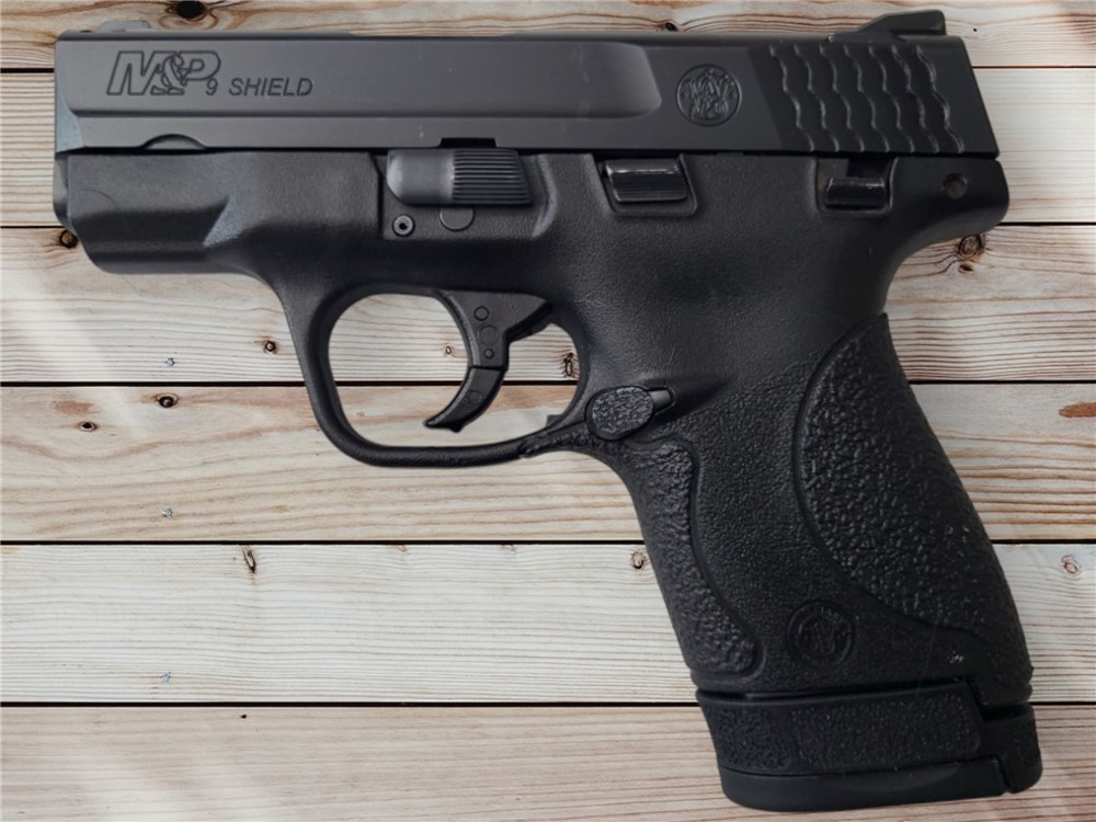 Smith & Wesson M&P 9mm Shield 3.25" Barrel with 8 Round Magazine-img-0