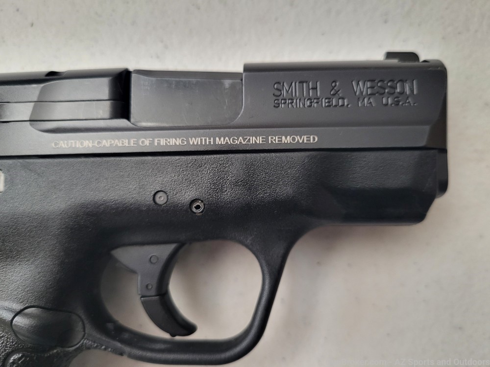 Smith & Wesson M&P 9mm Shield 3.25" Barrel with 8 Round Magazine-img-2