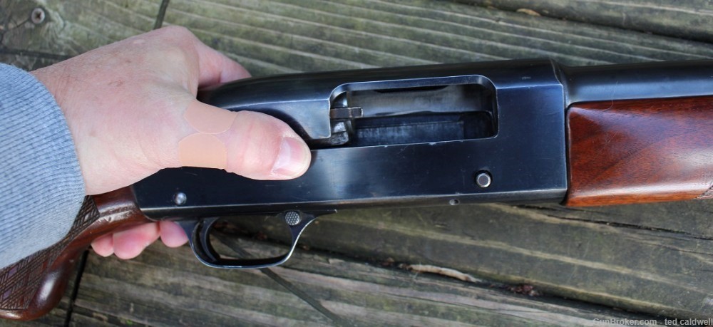 Winchester Model 50 12 gauge semi-auto shotgun! -img-13