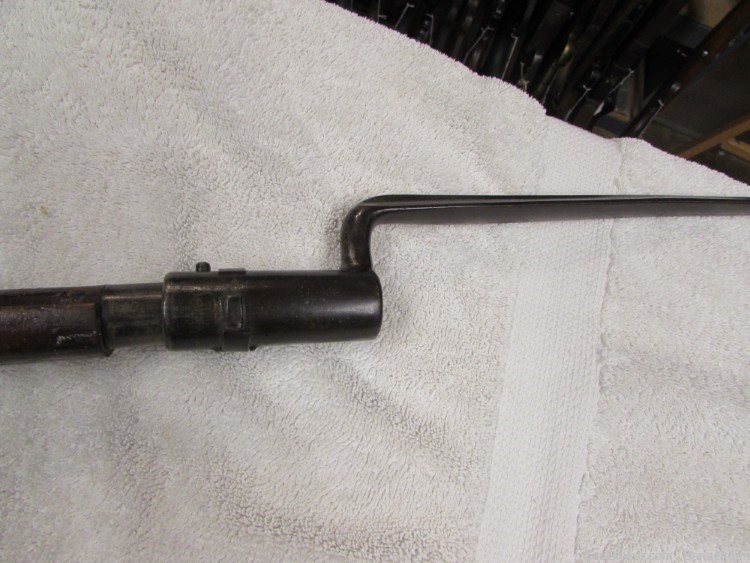 The Requarth Gun Model A Wm Read & Sons Training rifle w/ Bayonet -img-22