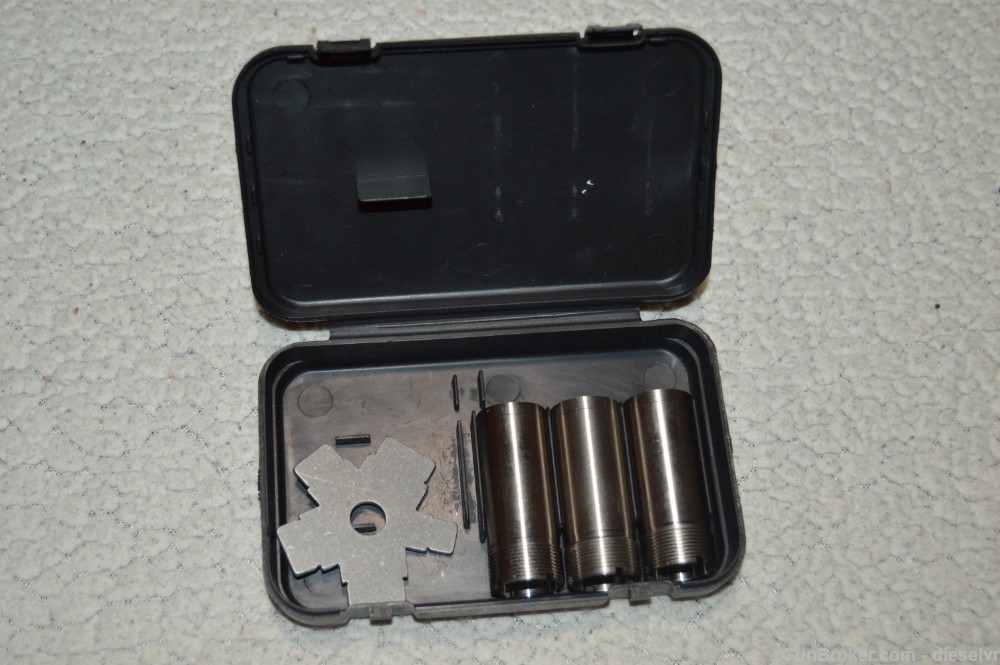 IN BOX Savage/Stevens 555 Trap 30" 12 Ga. 3" Chamber Adjustable Comb Tubes-img-21