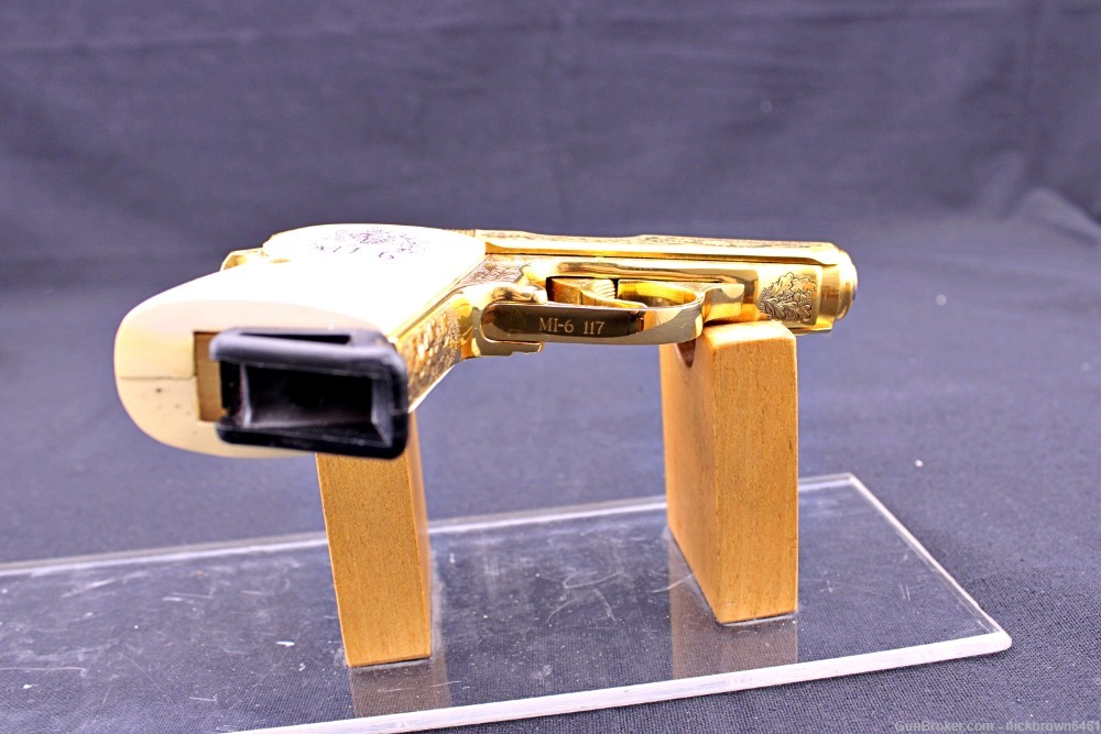 WALTHER PPK JAMES BOND MI-6 GOLD PLATED COLLECTORS EDITION 1 OF 500-img-24