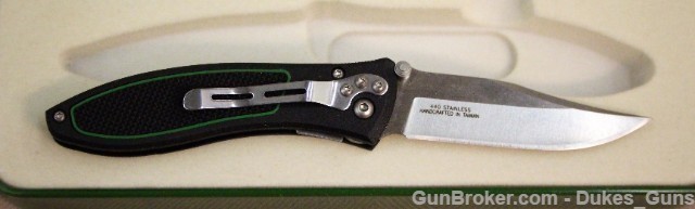 Remington Collectible Pocket Knife w/ Tin Case NIB-img-4
