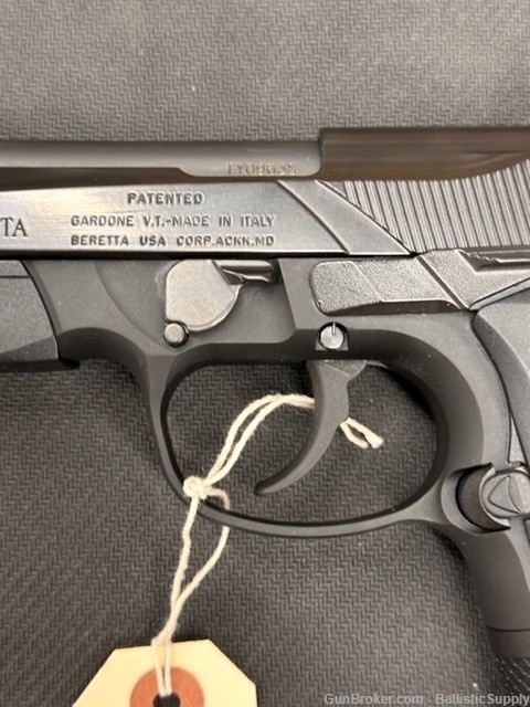 Beretta 90-Two - 90 Two .40 S&W - 40 -img-2