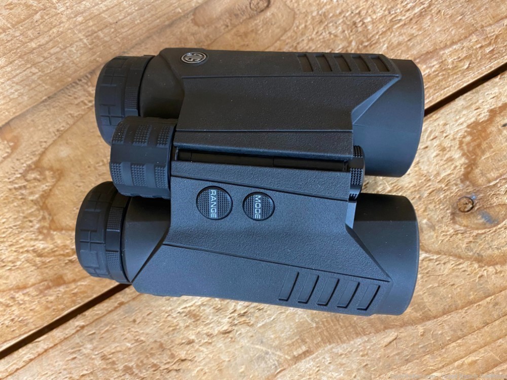 Sig Sauer 10x42mm Black Edition Laser Rangefinding Binocular NIB-img-4
