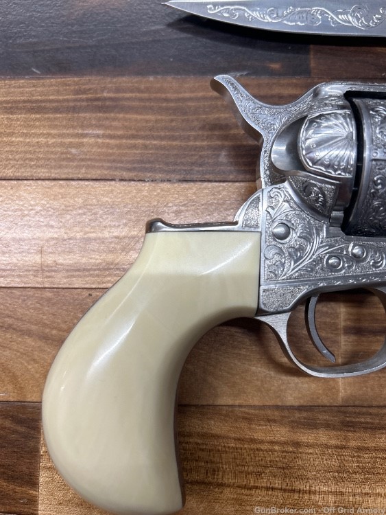 Doc Holliday .45 LC 100% ENGRAVED ONE OF A KIND REVOLVER W/ DAGGER!-img-2