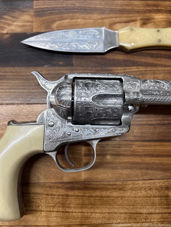 Doc Holliday .45 LC 100% ENGRAVED ONE OF A KIND REVOLVER W/ DAGGER!-img-3