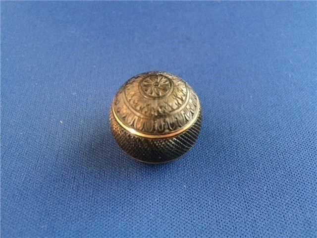 HAND ENGRAVED STEEL BOLT KNOB, GOLD INLAY 3/4"-img-0