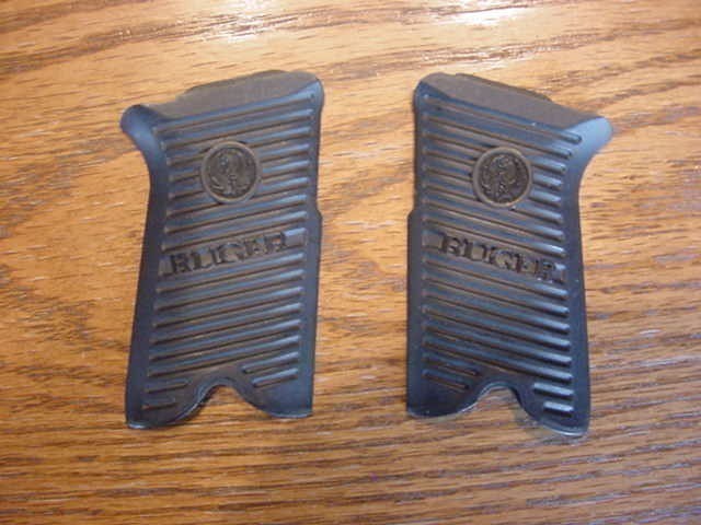 Ruger auto grips-img-0