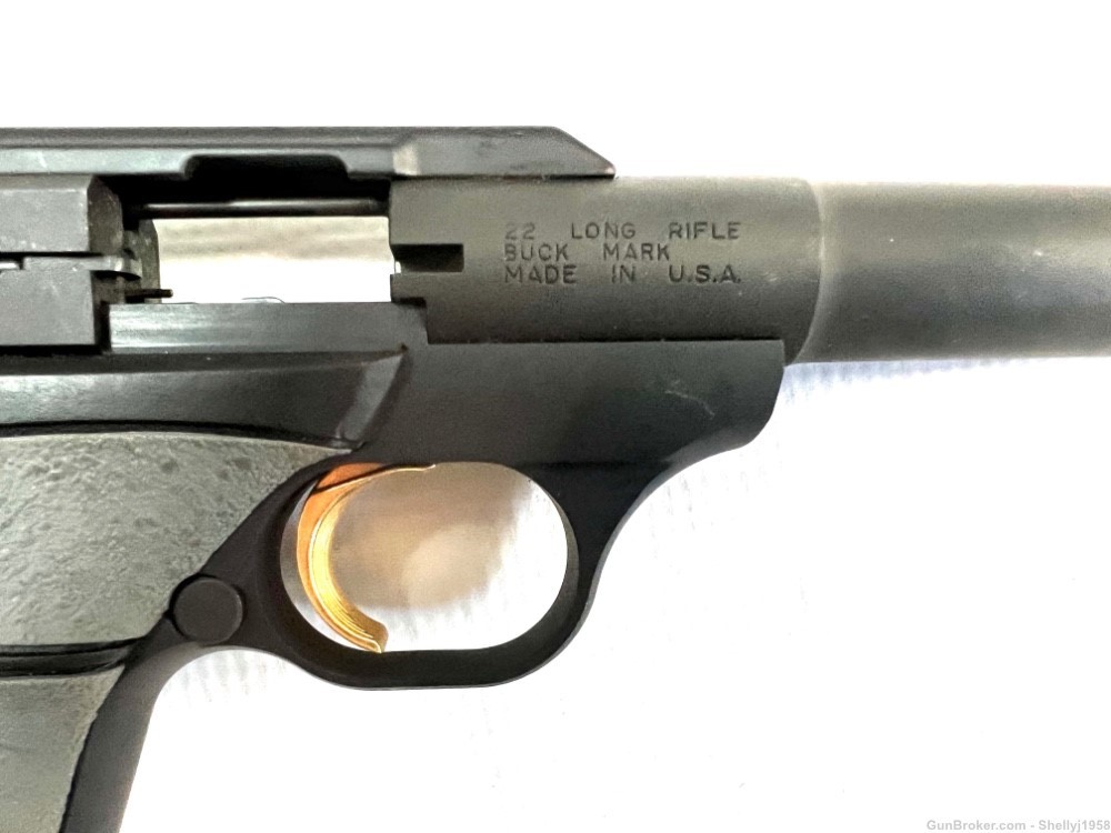 Browning Buck Mark .22LR Semi-Auto Pistol With Original Case.-img-9