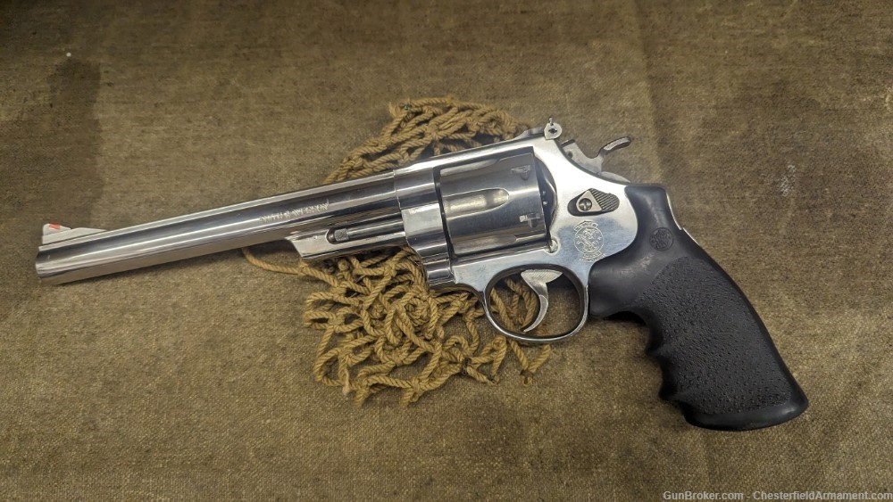 Smith & Wesson Model 629-4 .44 Mag-img-1