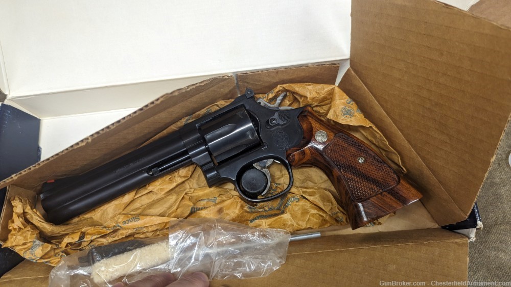 Smith & Wesson 686 Midnight 6" bbl w/orig box-img-1