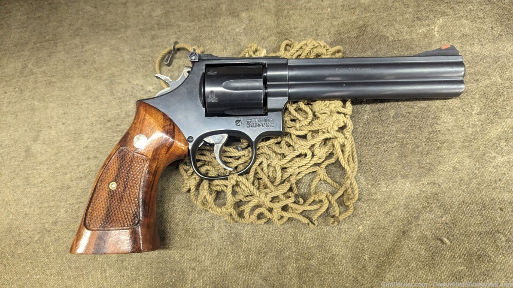 Smith & Wesson 686 Midnight 6" bbl w/orig box-img-3