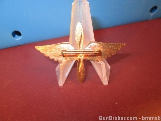 Vintage Aviation Sweetheart Gilt Prop. wing pin-img-2