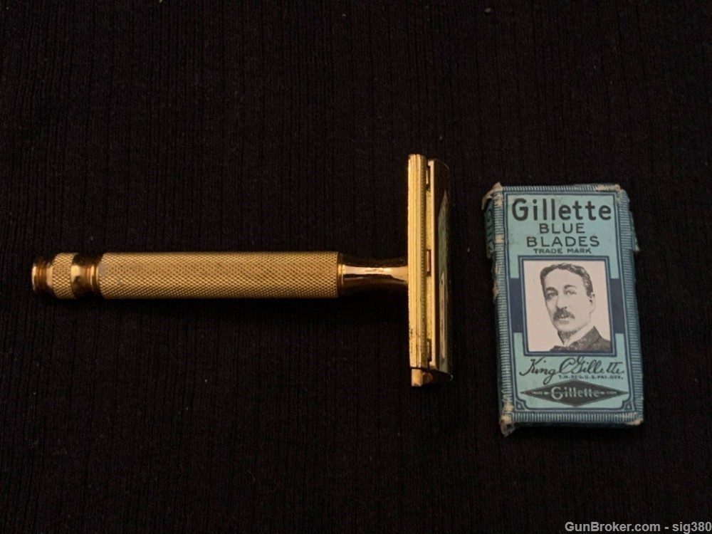 1948-1951 GILLETTE TECH GOLD SAFETY RAZOR IN BOX, EXTRA BLADES /  NICE!-img-3