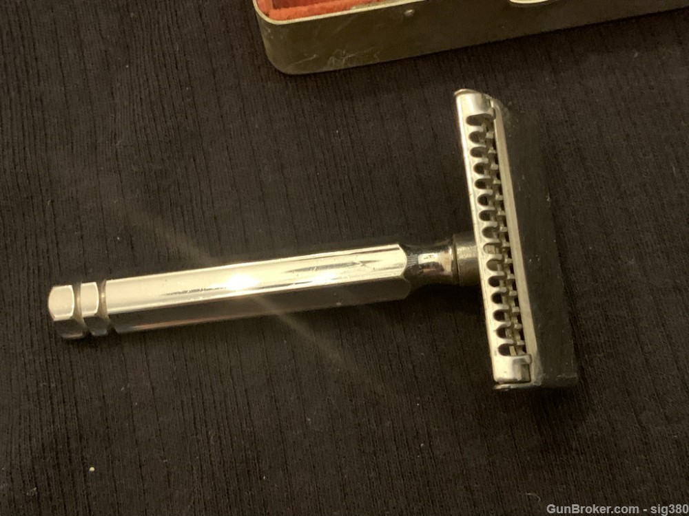 1920s EVER READY RAZOR WITH CASE AND EXTRA BLADES / NICE!-img-2