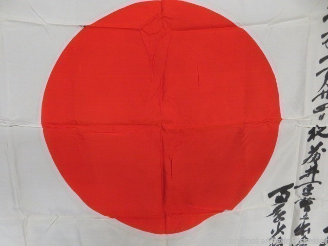 JAPANESE WWII HINOMARU MEATBALL FLAG W/ SIGNED KANJI-W/ PHOTO & BOOK (RARE)-img-14