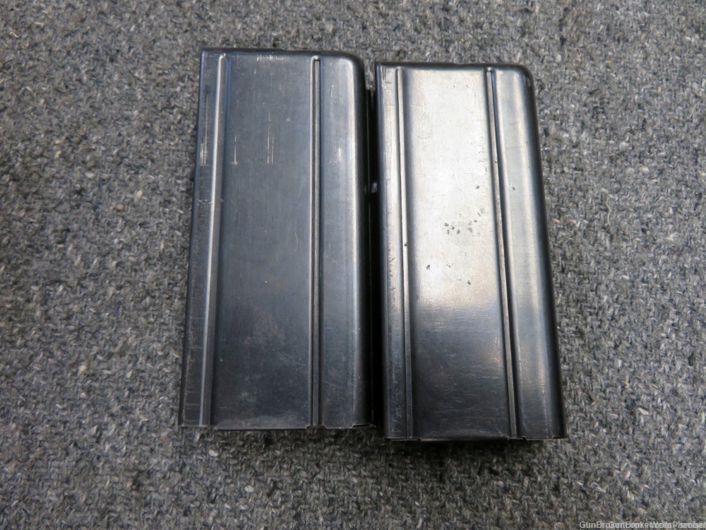 (2 TOTAL) WWII US M1 CARBINE MAGAZINES W/ WWII POUCH NATIONAL POSTAL METER-img-3