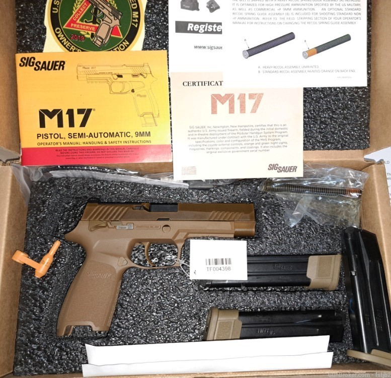 Sig M17 Surplus, US Army Issued!  Rare "small" frame.-img-6