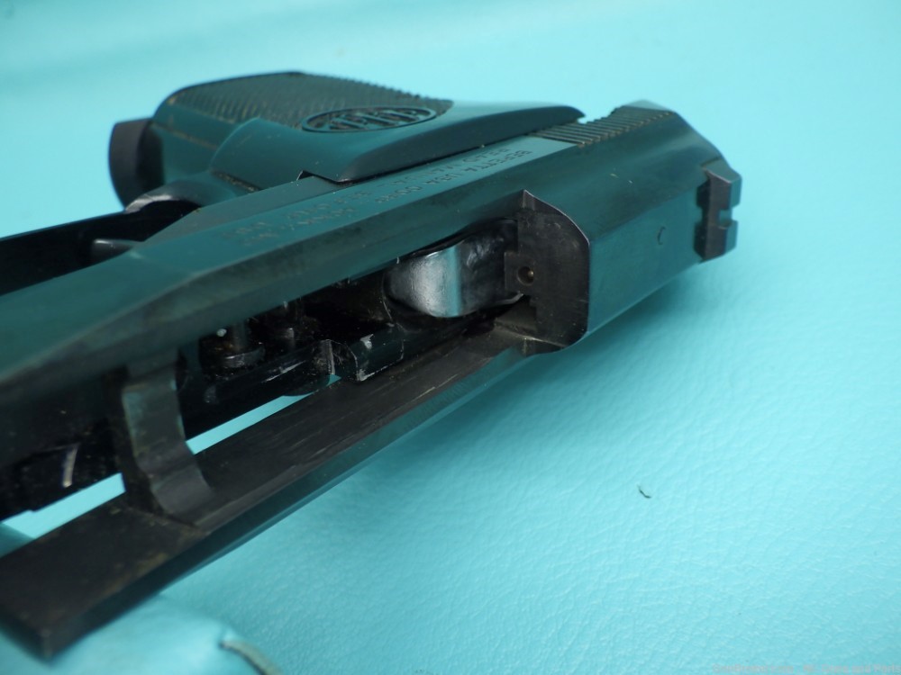 Beretta 3032 "Tomcat" .32acp 2.45"bbl Pistol MFG 1997-img-16