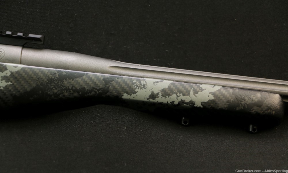 Weatherby Mark V LH Bolt Action Rifle, 6.5-300 WBY, 28", Carbon Fiber Stock-img-3