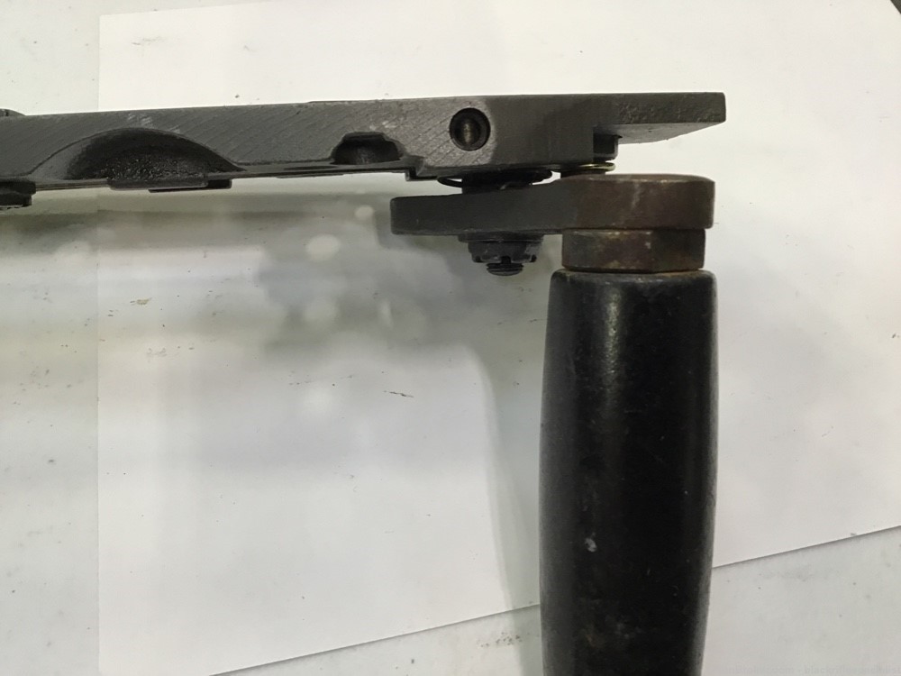 50 BMG Retracting Bracket Assembly-img-4
