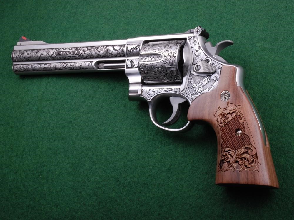 Smith & Wesson S&W Model 626 ALTAMONT Rising Eagle Engraved M629-img-2