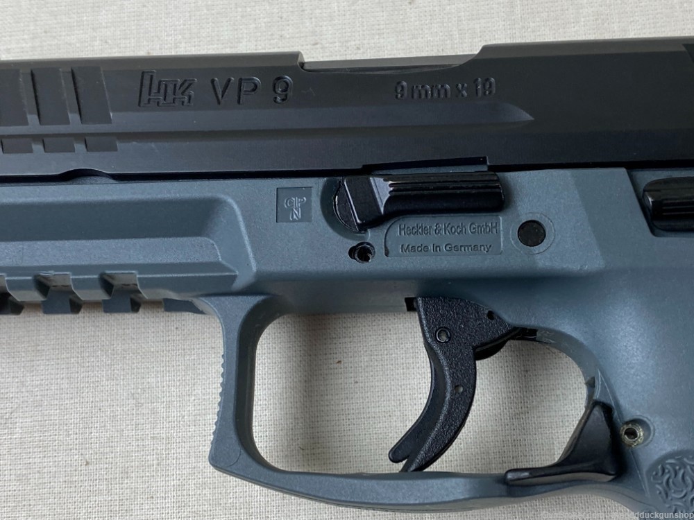 HK VP9 9mm Para 4.1"-img-9
