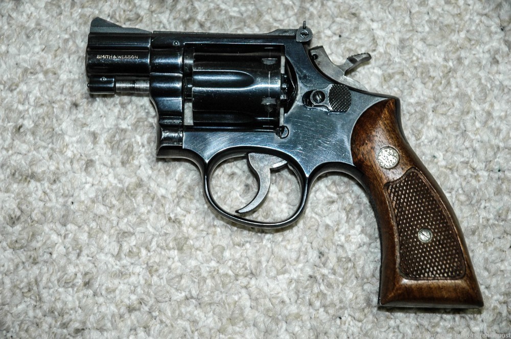 Smith and Wesson 15-2 Mfg 1967 38 Special 2 Inch-img-2