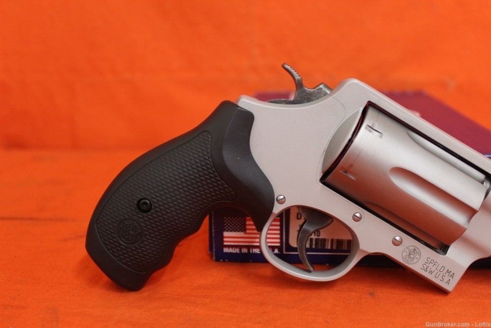 Smith & Wesson Governor .45colt/410ga NEW! LAYAWAY!-img-4