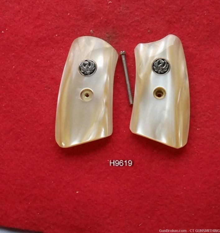 Kirinite Antique White Pearl Inserts w/Ruger Mdlns for Ruger SP101!-img-0