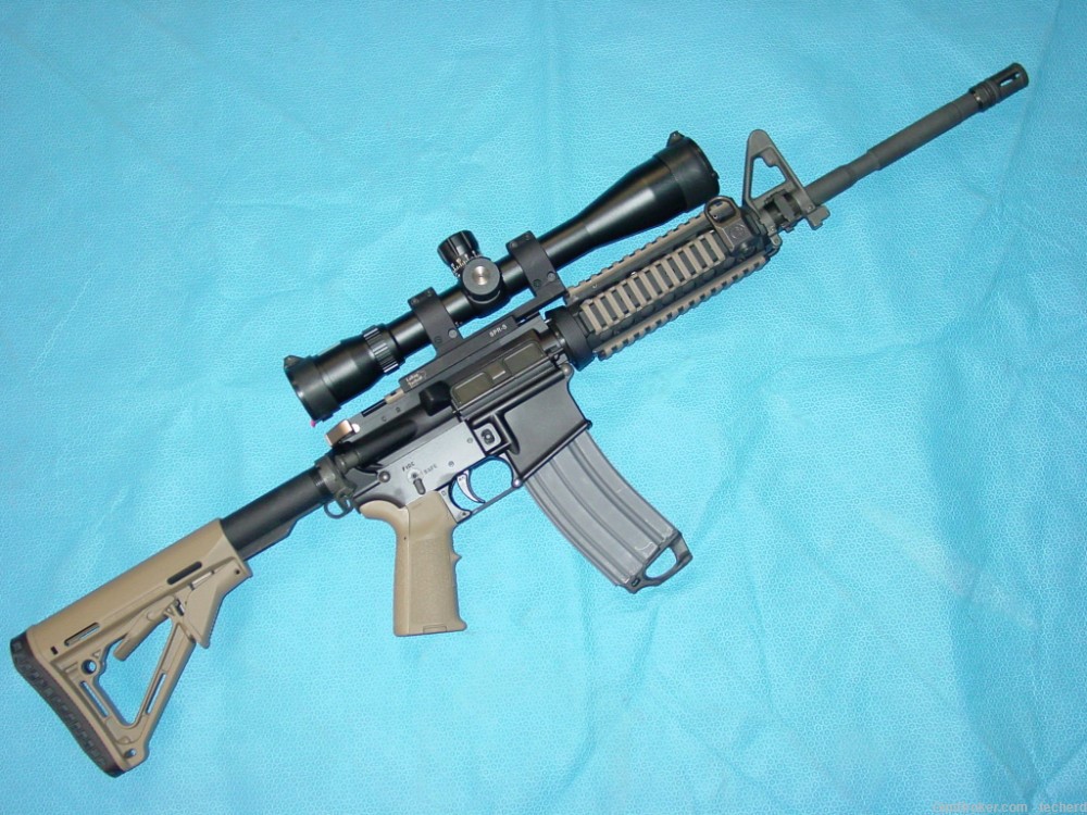 Colt M4A1 Carbine 5.56 with Scope-img-5