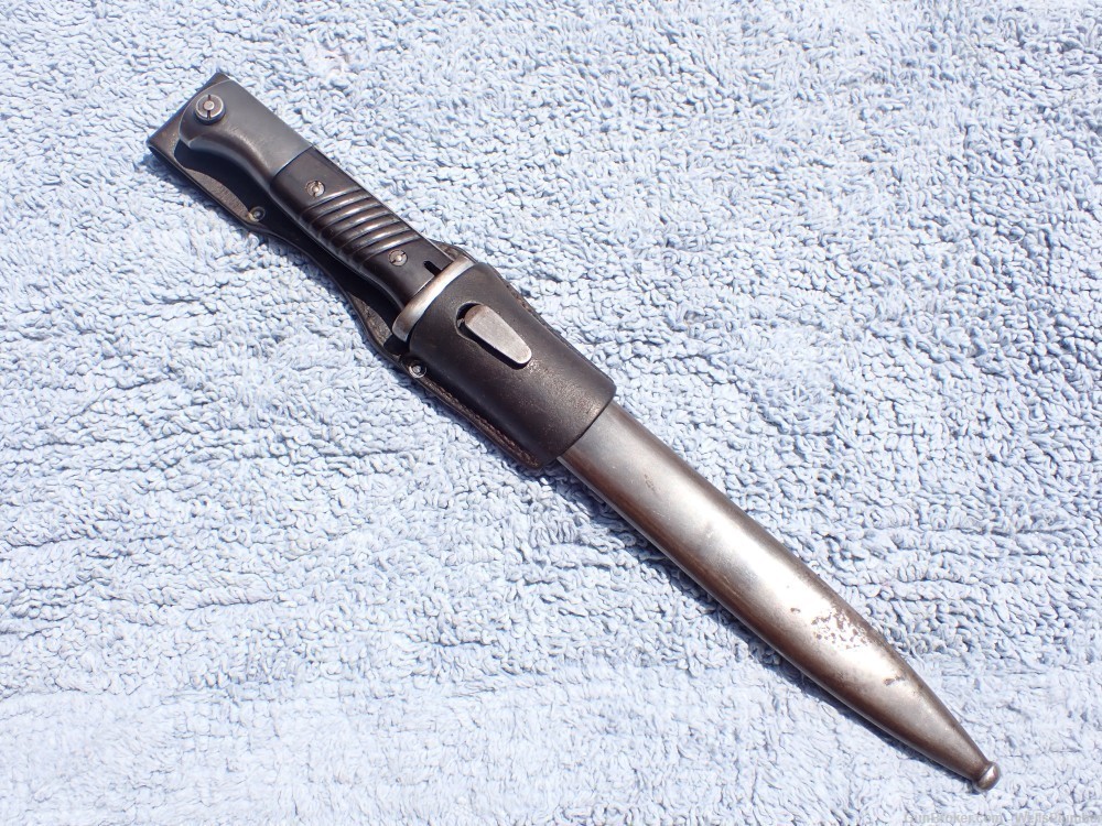 GERMAN WWII 98K BAYONET WITH SCABBARD & FROG MATCHING NUMBERS DATED 1940-img-1
