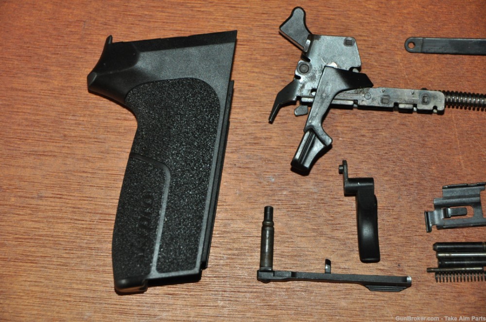 Sig Sauer SP2340 40SW Grip Hammer Trigger & Parts Lot-img-4