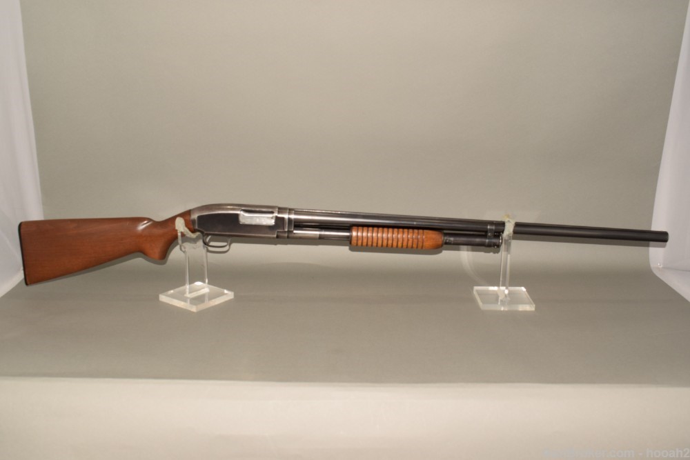 Winchester Model 12 Pump Action Shotgun 2 3/4" 12 G 30" Solid Rib 1947-img-0