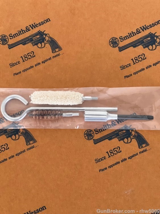 SMITH AND WESSON  VINTAGE MODEL 59  Factory New 9MM Cleaning Kit Sight Tool-img-2