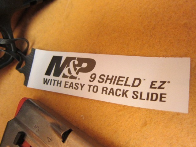 S&W M&P Shield 9mm NIB -img-1