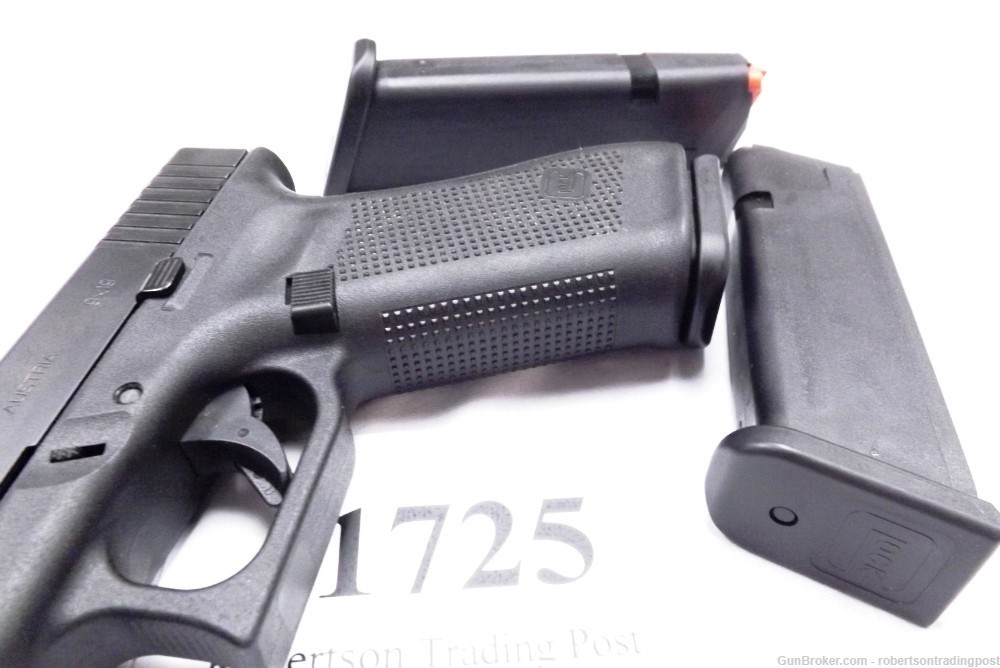 Glock 9mm model 45 Gen 5 ANIB 18 Shot 3 Mags PA4553203 Box Papers LE-img-14