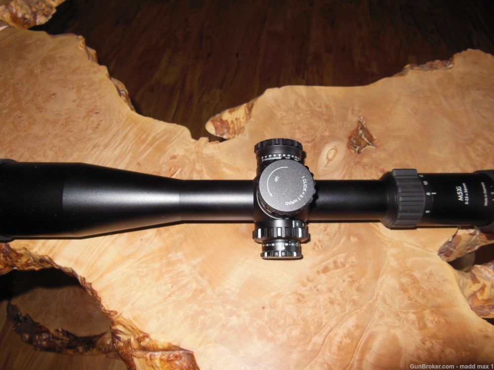 Rifle scope. Steiner M5Xi 5/25/56, illuminated MSR 2 reticle. Steiner rings-img-1