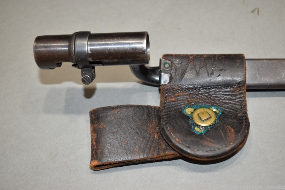 US 1873 Trapdoor Socket Bayonet W Scabbard Frog READ-img-4