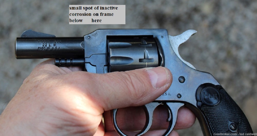 H & R Model 929 .22 revolver  made in 1977 with a 2 1/2 inch barrel !-img-2