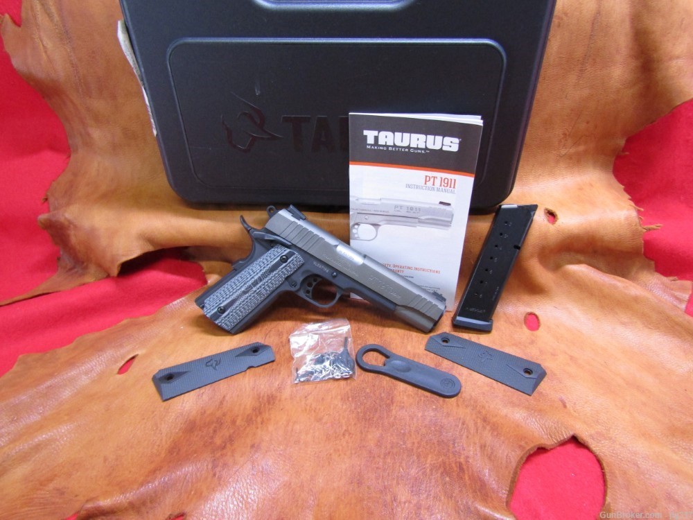 Taurus PT-1911 45 ACP Semi Auto Pistol Ambi Safety 8 RD Mag Like New-img-0
