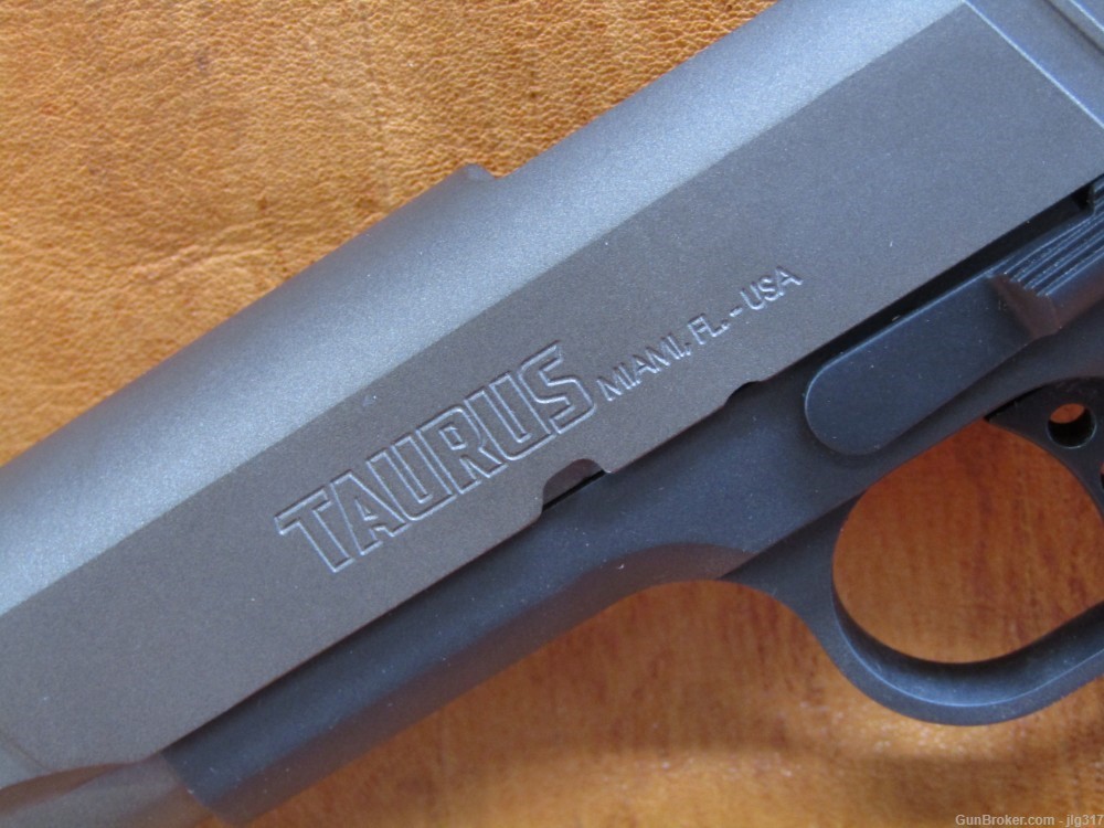 Taurus PT-1911 45 ACP Semi Auto Pistol Ambi Safety 8 RD Mag Like New-img-14
